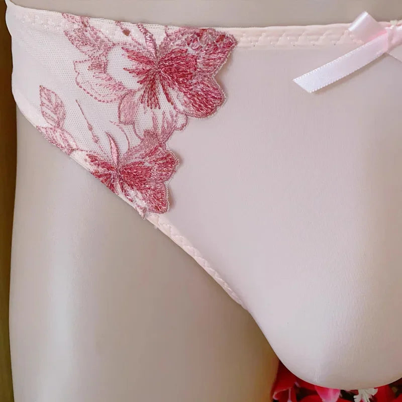 Man's Embroidered Lace Thong